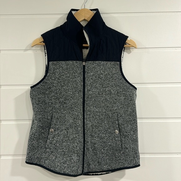 Abercrombie & Fitch Jackets & Blazers - Abercrombie & Fitch Sherpa Lined Knit and Quilted Vest